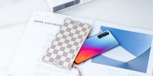 5G手机就要又厚又重？OPPO Reno3 Pro带你体验轻薄手感