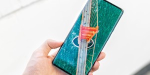 LCD 永不为奴？首个 LCD 多点指纹识别方案亮相