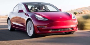 特斯拉发车辆安全报告：Autopilot可降低事故率