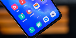 OPPO Reno5 再度延续轻薄机身，全新星钻工艺助你闪耀全场