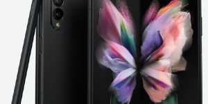 三星Galaxy Z Fold3再曝渲染图：首款屏下前置折叠屏