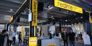 潮玩先锋，越级体验：realme亮相2021国际数字科技展